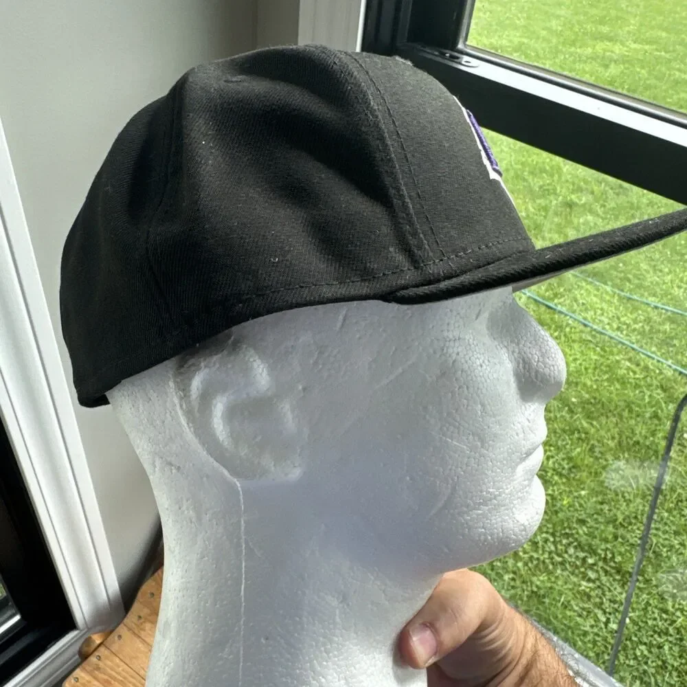 Los Angeles Lakers Black Hat Cap 59Fifty Fitted 7 3/4